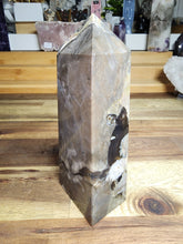 Load image into Gallery viewer, Fluorescent Fire Agate Obelisk (421g)