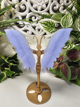 Load image into Gallery viewer, Blue Lace Agate Butterfly Wings