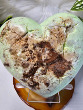 Load image into Gallery viewer, Lemon Lime Chrysophrase (WA)