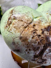 Load image into Gallery viewer, Lemon Lime Chrysophrase (WA)