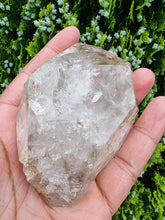 Load image into Gallery viewer, Herkimer Diamond Palm #435