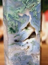 Load image into Gallery viewer, Beautiful Moss Agate Points