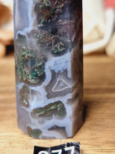 Load image into Gallery viewer, Beautiful Moss Agate Points