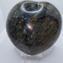 Load image into Gallery viewer, Labradorite Heart
