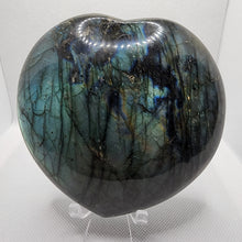 Load image into Gallery viewer, Labradorite Heart