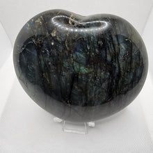 Load image into Gallery viewer, Labradorite Heart