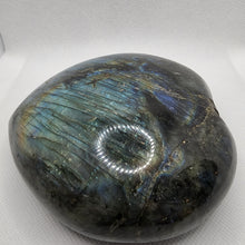 Load image into Gallery viewer, Labradorite Heart