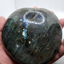 Load image into Gallery viewer, Labradorite Heart