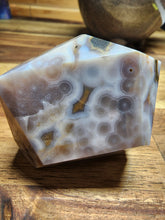 Load image into Gallery viewer, 8th Vein Ocean Jasper Freeform (240)