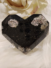 Load image into Gallery viewer, Snowflake Obsidian Faceted Heart (106g)