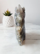 Load image into Gallery viewer, Moss Agate Horse Carving (611g)