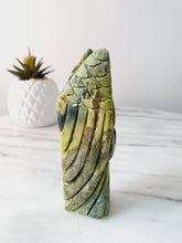 Load image into Gallery viewer, Peruvian Serpantine Angel Carving (177g)