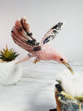 Load image into Gallery viewer, Peruvian Rhodanite Hummingbird on Quartz Cluster Base On White Jade Flower with Serpantine Leaves