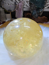 Load image into Gallery viewer, Optical Honey Calcite Sphere
