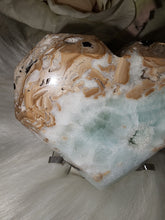 Load image into Gallery viewer, Caribbean Calcite Faceted Heart
