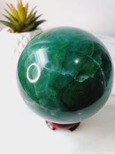 Load image into Gallery viewer, Swazi Jade Sphere Madagascar
