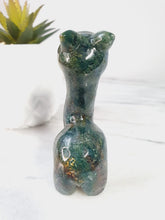 Load image into Gallery viewer, Moss Agate Llama
